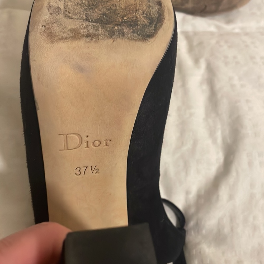 Authentic Christian Dior worn one time Shoe size is 37.5 ( MINT ) - Picture 5 of 17